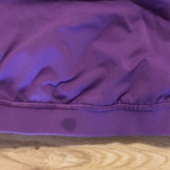 Lululemon Energy Bra - Picture 2 of 3